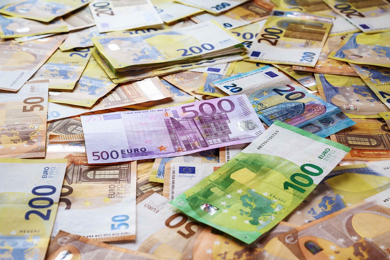 Architecting Financial Freedom Through The 50/30/20 Framework